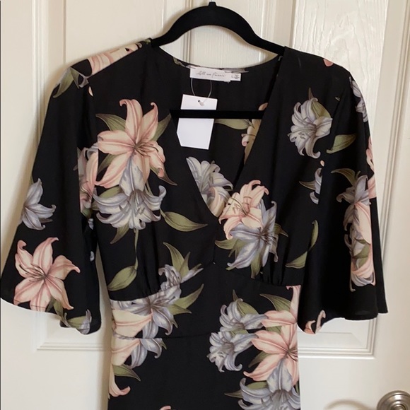 All in Favor Black Floral Dress - Picture 3 of 6